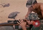 Image 23e Division d'infanterie Vietnam, 1971, de la seconde 56 séquences d'archives historiques vidéo 65675065955