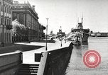 Immagine di Vorovsky Square Leningrado Russia Unione Sovietica, 1942, secondo 9 filmato di repertorio 65675065981