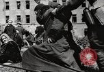 Immagine di Vorovsky Square Leningrado Russia Unione Sovietica, 1942, secondo 42 filmato di repertorio 65675065981