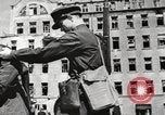 Immagine di Vorovsky Square Leningrado Russia Unione Sovietica, 1942, secondo 45 filmato di repertorio 65675065981