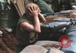 Standbild United States Marine Sniper duty Vietnam Krieg Khe Sanh Vietnam, 1968, aus Sekunde 13 historischem Filmmaterial Videoclip 65675065993