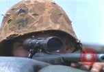 Standbild United States Marine Sniper duty Vietnam Krieg Khe Sanh Vietnam, 1968, aus Sekunde 49 historischem Filmmaterial Videoclip 65675065993