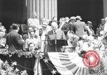 Standbild Krieg bond Rally Washington DC USA, 1942, aus Sekunde 28 historischem Filmmaterial Videoclip 65675065998