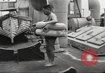 Standbild schwimmen Rohr Long Beach California USA, 1933, aus Sekunde 14 historischem Filmmaterial Videoclip 65675066030