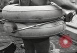 Standbild schwimmen Rohr Long Beach California USA, 1933, aus Sekunde 18 historischem Filmmaterial Videoclip 65675066030