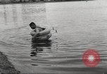 Standbild schwimmen Rohr Long Beach California USA, 1933, aus Sekunde 51 historischem Filmmaterial Videoclip 65675066030