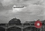 Standbild Graf Zeppelin Rom Italien, 1933, aus Sekunde 15 historischem Filmmaterial Videoclip 65675066031