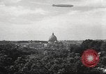 Standbild Graf Zeppelin Rom Italien, 1933, aus Sekunde 24 historischem Filmmaterial Videoclip 65675066031
