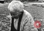 Standbild 128 Jahre alte Frau Delhi California USA, 1933, aus Sekunde 20 historischem Filmmaterial Videoclip 65675066032