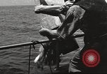 Standbild Munition Dumping Sandy Hook New Jersey USA, 1933, aus Sekunde 46 historischem Filmmaterial Videoclip 65675066033