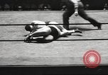 Standbild contortionists New York United States USA, 1933, aus Sekunde 19 historischem Filmmaterial Videoclip 65675066035