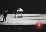 Standbild contortionists New York United States USA, 1933, aus Sekunde 39 historischem Filmmaterial Videoclip 65675066035