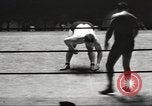 Standbild contortionists New York United States USA, 1933, aus Sekunde 53 historischem Filmmaterial Videoclip 65675066035