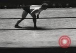 Standbild contortionists New York United States USA, 1933, aus Sekunde 57 historischem Filmmaterial Videoclip 65675066035