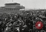 Immagine di Derby inglese Epsom Inghilterra, 1933, secondo 42 filmato di repertorio 65675066036
