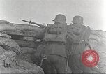 Image British Film sur la guerre des tranchées France, 1916, de la seconde 28 séquences d'archives historiques vidéo 65675066049