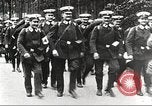 Immagine di Croce Rossa tedesca personale Germania, 1916, secondo 10 filmato di repertorio 65675066053
