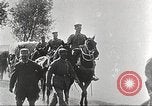 Image l'infanterie allemande de passer à l'avant Allemagne, 1916, de la seconde 29 séquences d'archives historiques vidéo 65675066054