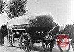 Image l'infanterie allemande de passer à l'avant Allemagne, 1916, de la seconde 34 séquences d'archives historiques vidéo 65675066054