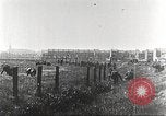 Immagine di Belga truppe lotta contro le forze tedesche nella prima guerra mondiale Belgio, 1914, secondo 54 filmato di repertorio 65675066057