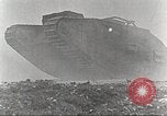 Standbild MKV Vorratsbehälter England, 1927, aus Sekunde 14 historischem Filmmaterial Videoclip 65675066063