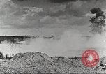 Standbild Britische Mark V Tanks England, 1927, aus Sekunde 24 historischem Filmmaterial Videoclip 65675066064