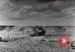 Standbild Britische Mark V Tanks England, 1927, aus Sekunde 30 historischem Filmmaterial Videoclip 65675066064