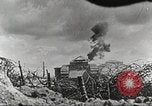 Standbild Britische Mark V Tanks England, 1927, aus Sekunde 48 historischem Filmmaterial Videoclip 65675066064