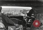Image scène de film d'après-guerre à propos de l'utilisation de réservoir en Première Guerre Mondiale l'Angleterre, 1916, de la seconde 6 séquences d'archives historiques vidéo 65675066065