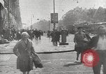 Standbild German Air Raid Leningrad Russland Sowjetunion, 1943, aus Sekunde 8 historischem Filmmaterial Videoclip 65675066081