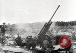 Standbild German Air Raid Leningrad Russland Sowjetunion, 1943, aus Sekunde 35 historischem Filmmaterial Videoclip 65675066081