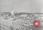 Standbild German Air Raid Leningrad Russland Sowjetunion, 1943, aus Sekunde 44 historischem Filmmaterial Videoclip 65675066081