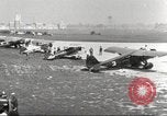 Image avions commerciaux visite de fiabilité Dearborn Michigan USA, 1930, de la seconde 17 séquences d'archives historiques vidéo 65675066096
