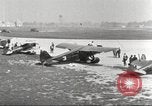 Image avions commerciaux visite de fiabilité Dearborn Michigan USA, 1930, de la seconde 20 séquences d'archives historiques vidéo 65675066096