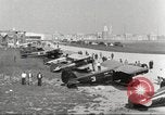 Image avions commerciaux visite de fiabilité Dearborn Michigan USA, 1930, de la seconde 25 séquences d'archives historiques vidéo 65675066096