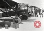 Image avions commerciaux visite de fiabilité Dearborn Michigan USA, 1930, de la seconde 35 séquences d'archives historiques vidéo 65675066096