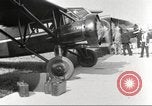 Image avions commerciaux visite de fiabilité Dearborn Michigan USA, 1930, de la seconde 36 séquences d'archives historiques vidéo 65675066096