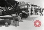 Image avions commerciaux visite de fiabilité Dearborn Michigan USA, 1930, de la seconde 37 séquences d'archives historiques vidéo 65675066096