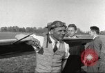 Image avions commerciaux visite de fiabilité Dearborn Michigan USA, 1930, de la seconde 48 séquences d'archives historiques vidéo 65675066096