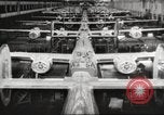 Image Usine de production d'avions B-24 Michigan United States USA, 1944, de la seconde 20 séquences d'archives historiques vidéo 65675066098