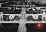 Image Usine de production d'avions B-24 Michigan United States USA, 1944, de la seconde 29 séquences d'archives historiques vidéo 65675066098