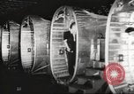 Image Usine de production d'avions B-24 Michigan United States USA, 1944, de la seconde 49 séquences d'archives historiques vidéo 65675066098