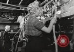 Image Usine de production d'avions B-24 Michigan United States USA, 1944, de la seconde 55 séquences d'archives historiques vidéo 65675066098