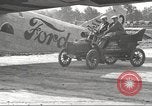 Standbild kommerzielle Zuverlässigkeit Tour Dearborn Michigan USA, 1925, aus Sekunde 3 historischem Filmmaterial Videoclip 65675066122