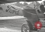 Standbild kommerzielle Zuverlässigkeit Tour Dearborn Michigan USA, 1925, aus Sekunde 8 historischem Filmmaterial Videoclip 65675066122