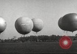 Image les ballons à air chaud Dearborn Michigan USA, 1929, de la seconde 15 séquences d'archives historiques vidéo 65675066171