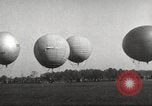 Image les ballons à air chaud Dearborn Michigan USA, 1929, de la seconde 17 séquences d'archives historiques vidéo 65675066171