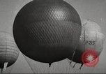 Image les ballons à air chaud Dearborn Michigan USA, 1929, de la seconde 25 séquences d'archives historiques vidéo 65675066171