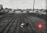 Immagine di Ford parsimonia Gardens Inkster Michigan USA, 1932, secondo 32 filmato di repertorio 65675066175