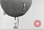 Immagine di Gordon Bennett gara a palloncino United States USA, 1928, secondo 56 filmato di repertorio 65675066192